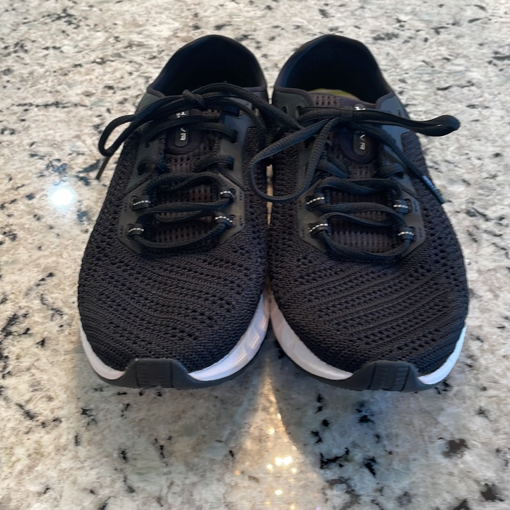 Under Armor Sonic Hover Woman’s Running Size 8.5 - image 5